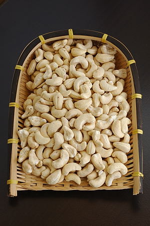 Jeedipappu (Cashews, Kaju)