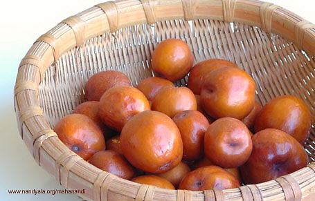 Gangi Regu Pandlu ~ Fruits from India