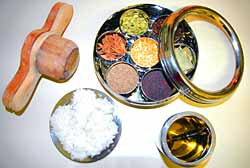 Idiyappam Wooden Mold, with Idiyappam , Spice Box with Glass Lid, Ghee Holder and with spoon 